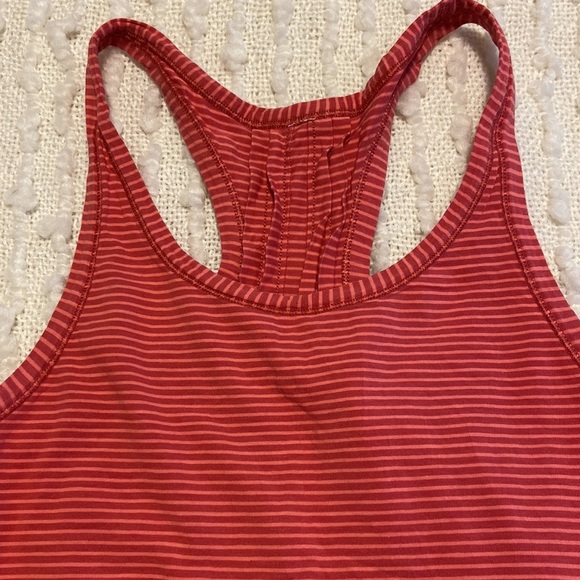 LULULEMON Everyday Yogi Tank Striped - Picture 6 of 8